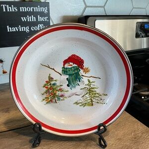 VINTAGE HALLMARK SNOWMAN/CHRISTMAS TREES  DESIGN SHALLOW BOWL/PIE DISH